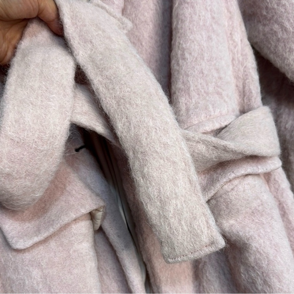Vince Size Large Wool Blend Pink Belted Coat Size Large - Picture 4 of 11